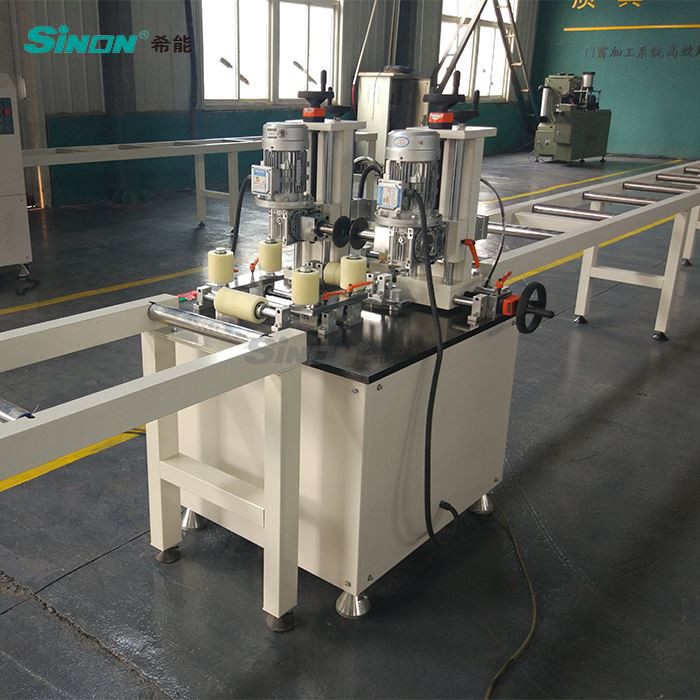 thermal break assembly machine (8)